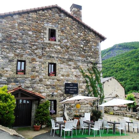 Hostel Refugio La Ardilla Real Posada De Valdeon Exterior foto